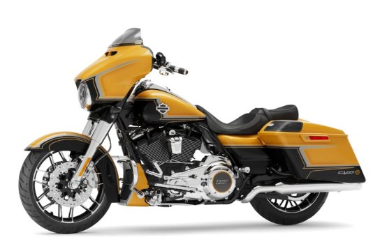 Harley Davidson CVO Street Glide 2022