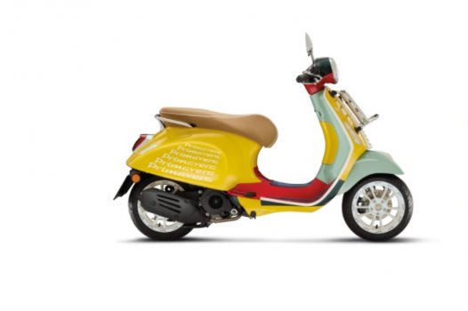 Vespa PRIMAVERA 150 SEAN WOTHERSPOON