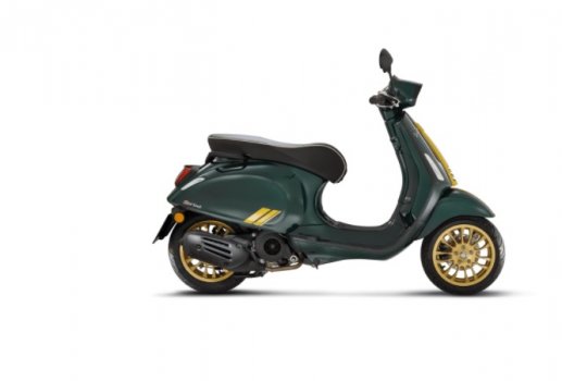 Vespa SPRINT 150 RACING SIXTIES 2022