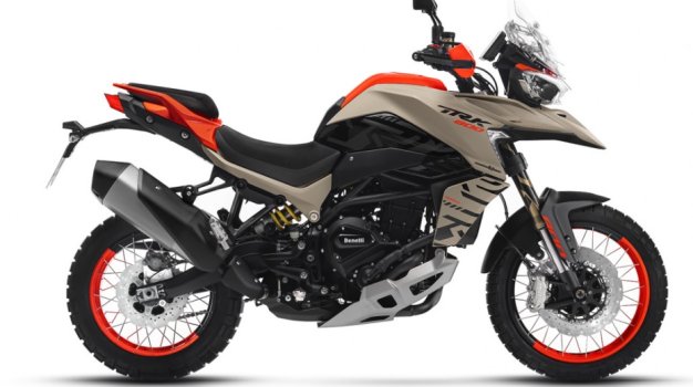 Benelli TRK 800
