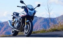 Honda CB1300 SUPER BOL DOR 2024