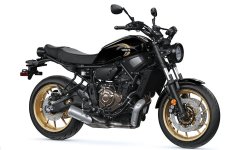 Yamaha XSR700 2023