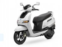 TVS iQube 2023